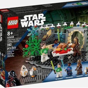NEW Lego 40658 Star Wars Millennium Falcom Holiday Diorama Holiday Fun Together
